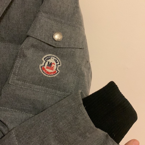 WINTER JACKET ! barely worn. got gifted another jacket so selling this one - Picture 5 of 5